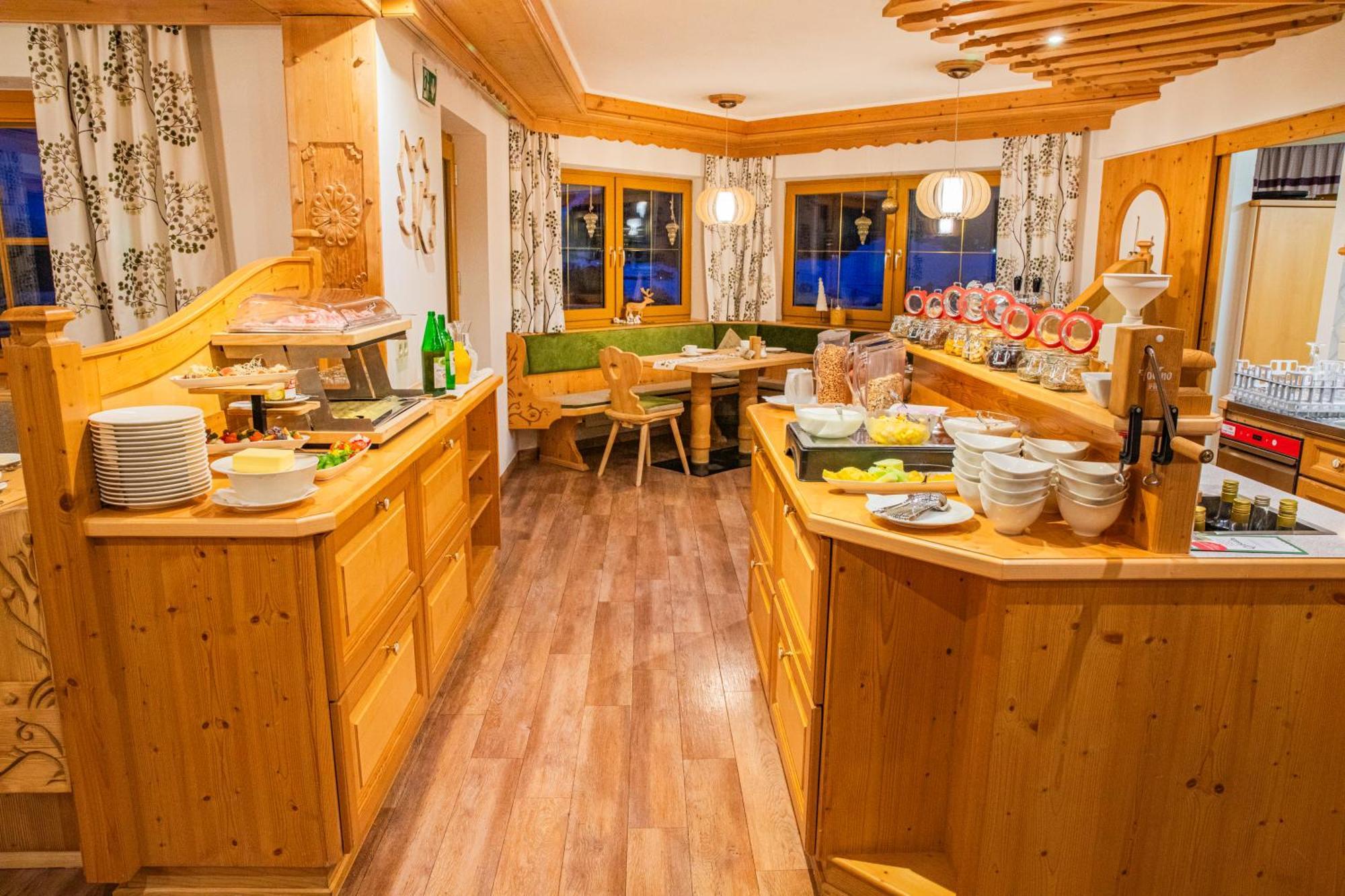 Landhaus Kirchgasser Ramsau am Dachstein Eksteriør billede